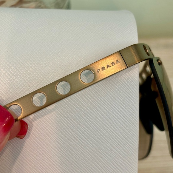 Prada Sunglasses with Case - Picture 2 of 9